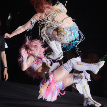 上谷沙弥のフットスタンプ